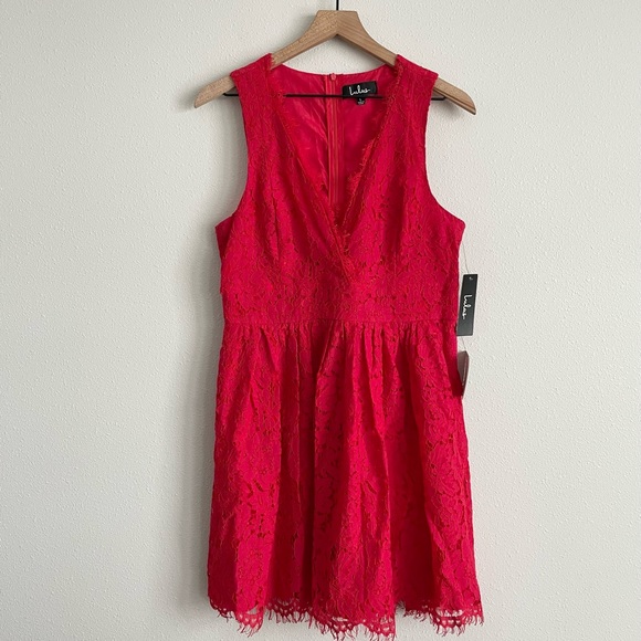 NWT Lulu’s In This Moment Red Lace Dress Size Large - Picture 5 of 12